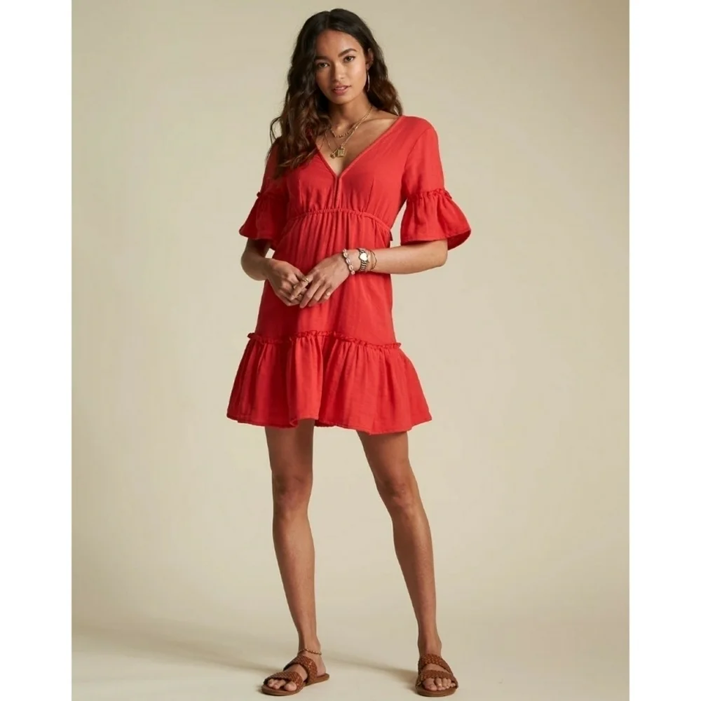 SINCERELY JULES // ltd ed billabong collab plunge boho-chic beachy mini dress